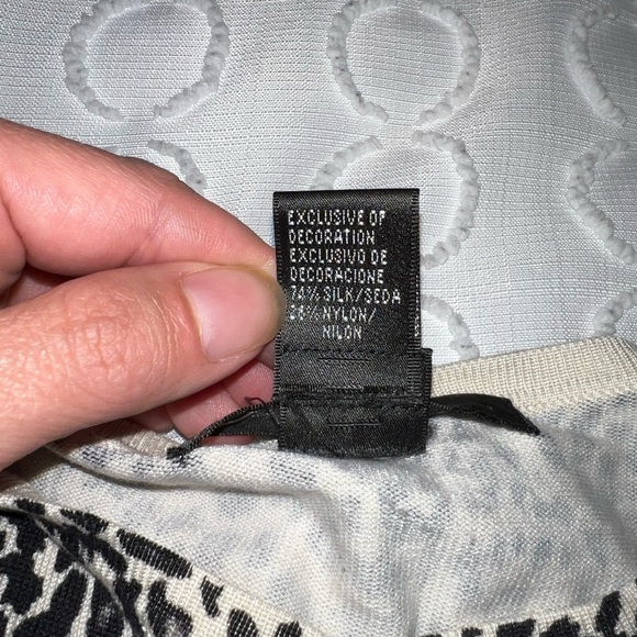 WOMEN'S Silx Animal Print Cardigan Small - Picture 4 of 7